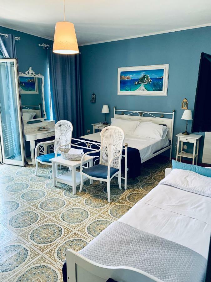 B&B A Due Passi Dal Mare Taormina Exteriör bild
